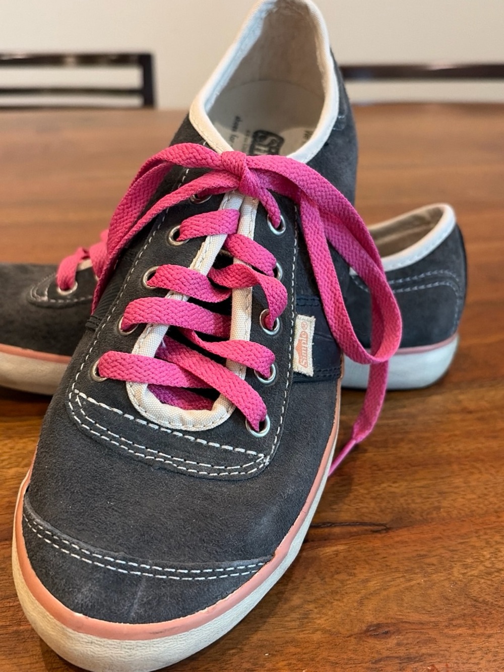 Simple Charcoal Suede Lace up Sneakers.  Wm Sz 8